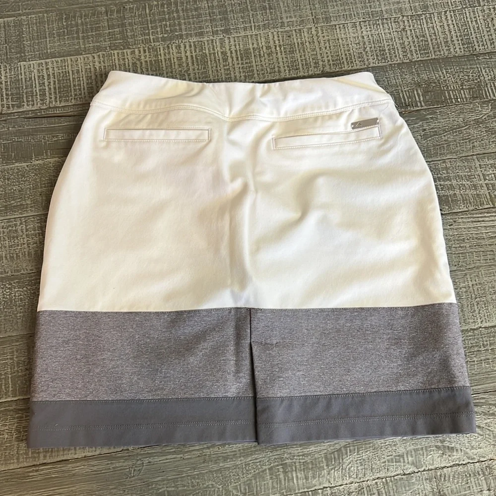 Adidas skort‎ - Picture 2 of 7